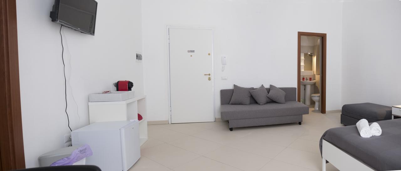 Enjoy Trani Hotel Exterior foto