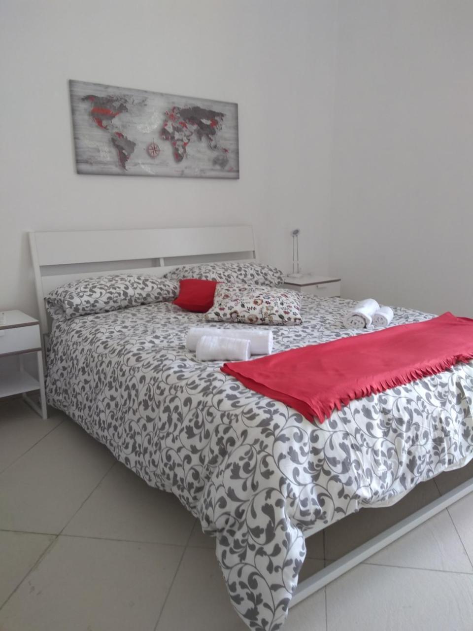 Enjoy Trani Hotel Exterior foto